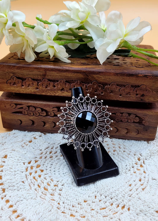 Adjustable Black Stone Oxidized Finger Ring