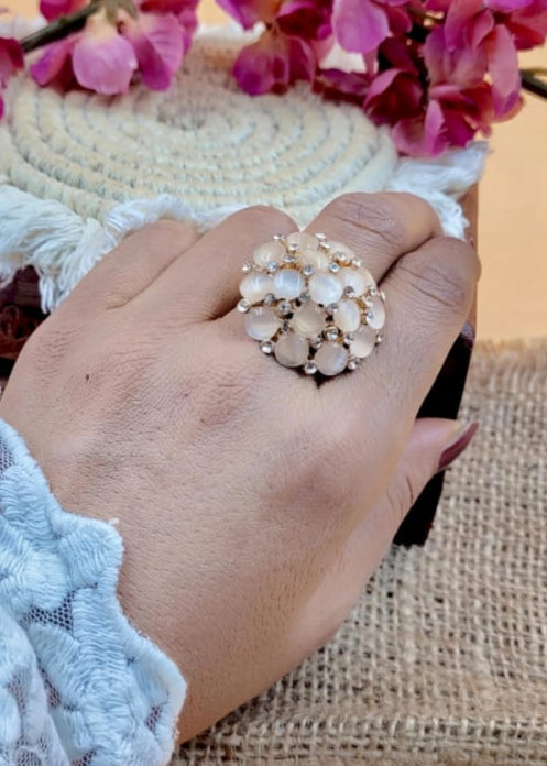 Adjustable Beige Rose Crystals Stone Finger Ring