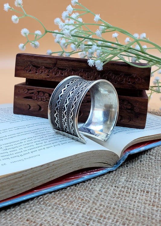 Brass Oxidized Zig-Zag Cuff Bracelet