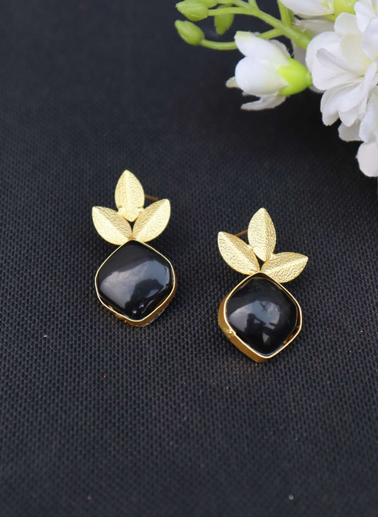 Gold Brass Three Leave Stud