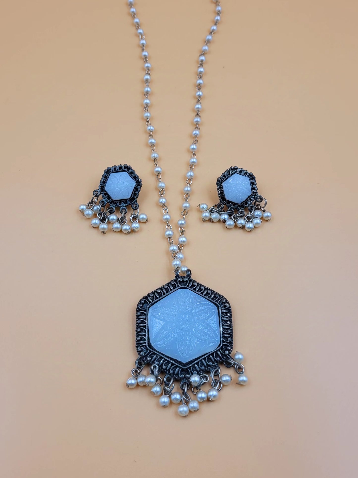 White Stone Carved Long Beaded Necklace Set