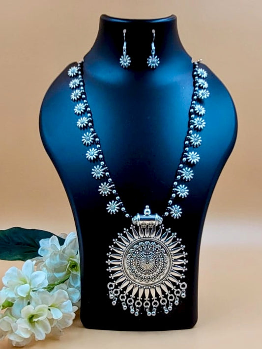 Floral Design Long Chain Set with Big Pendant and Ghungroo Laced.