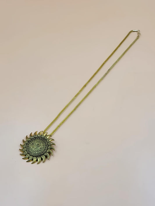 Oxidized Golden Tone Sunflower Design Light Weight Pendant Chain.