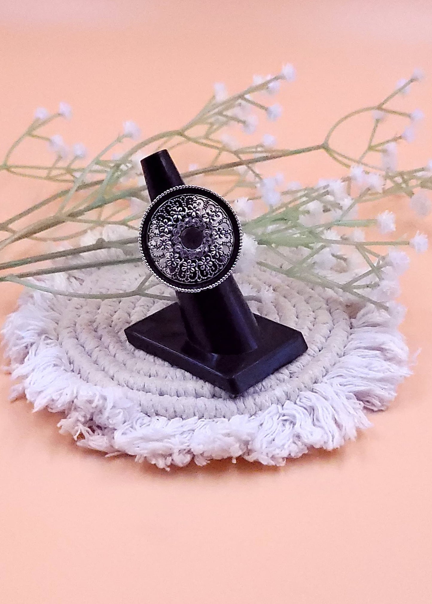 Adjustable Mirror And Stone Finger Ring