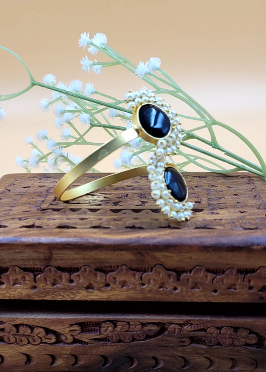 White Mini Pearls Laced Black Stone Brass Bracelet