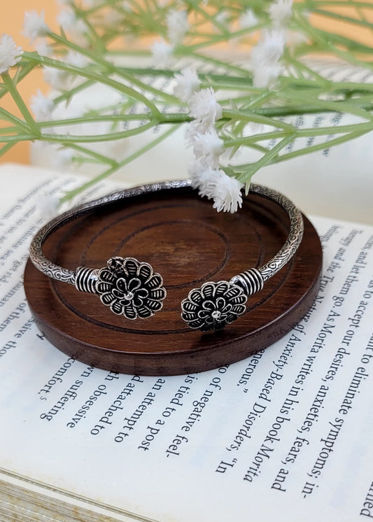 Simple Floral Silver Oxidized Slip On Bracelet