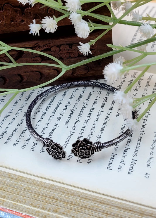 Rosy Leaf Silver Oxidized Slip On Bracelet