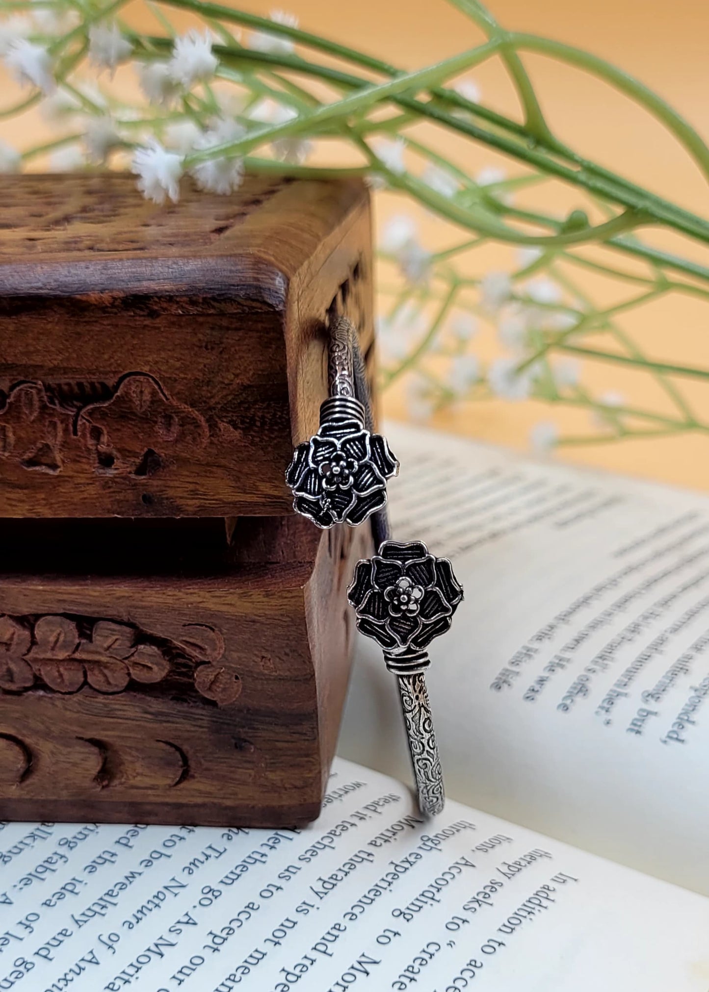 Rosy Leaf Silver Oxidized Slip On Bracelet