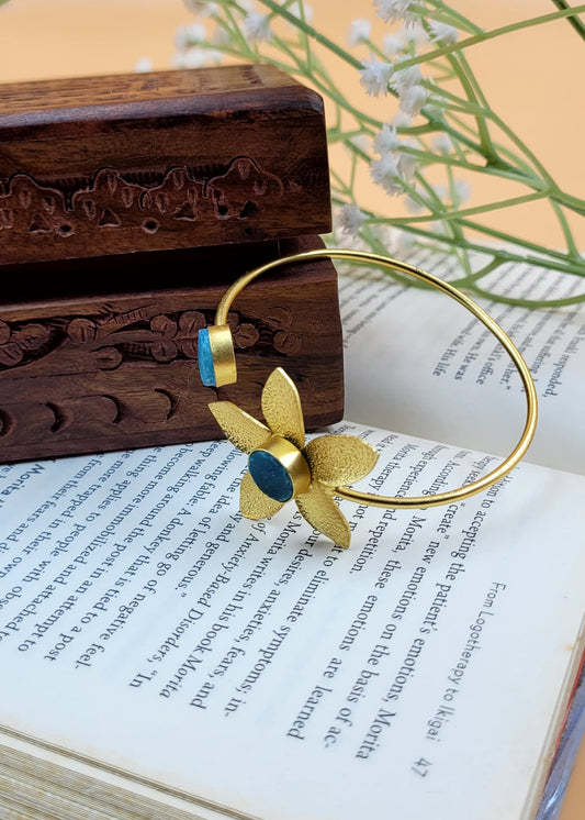 Stylish Brass Floral Steel blue Stone Studded Bracelet