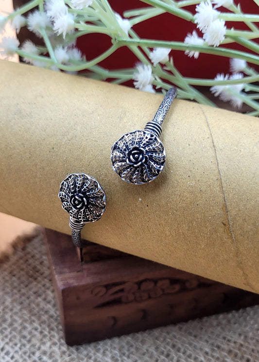 Swirl Floral Silver Oxidized Slip On Cuff Bracelet