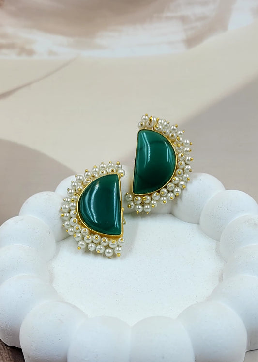 Half Moon Green Monalisa Stone Bead Layared