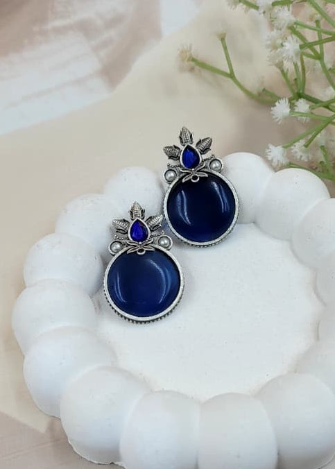 Brass Oxidised Victorians Deep Blue Stud With Monalisa Stone